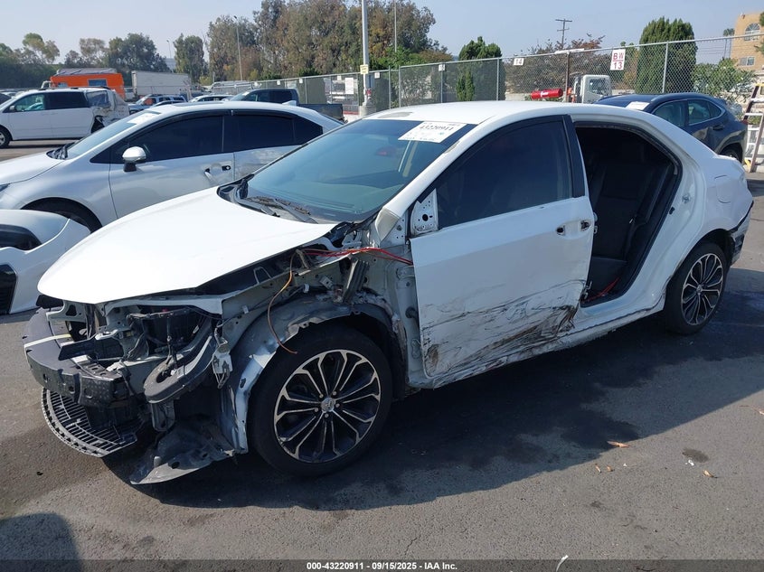 2015 Toyota Corolla S Plus VIN: 5YFBURHE2FP348933 Lot: 43220911