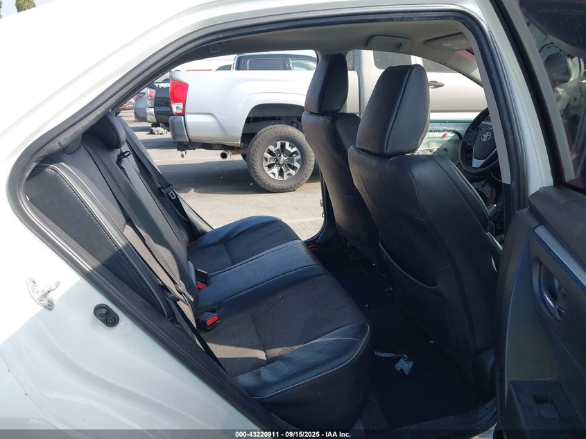 2015 Toyota Corolla S Plus VIN: 5YFBURHE2FP348933 Lot: 43220911