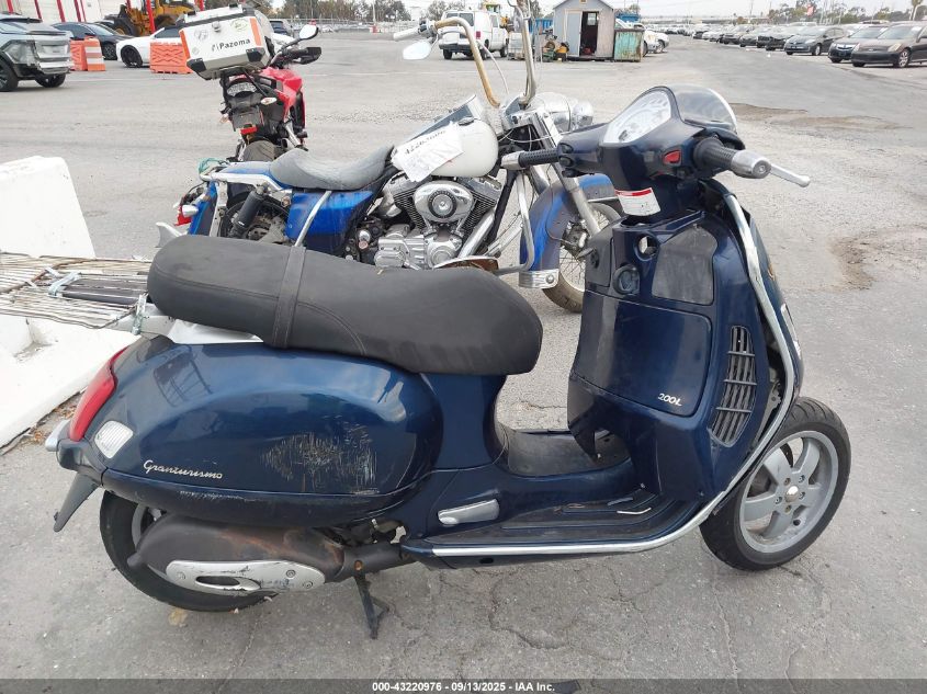 2009 Vespa Granturismo 200 VIN: ZAPM319K695009352 Lot: 43220976