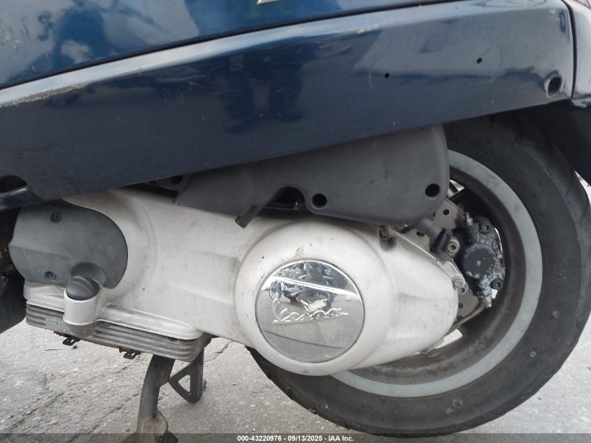 2009 Vespa Granturismo 200 VIN: ZAPM319K695009352 Lot: 43220976