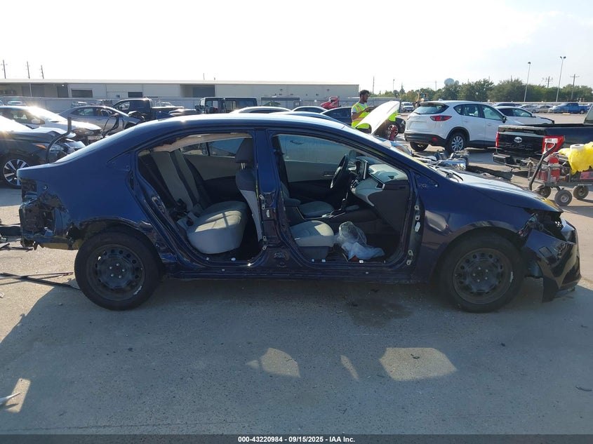 2020 TOYOTA COROLLA LE - 5YFEPRAE1LP056958