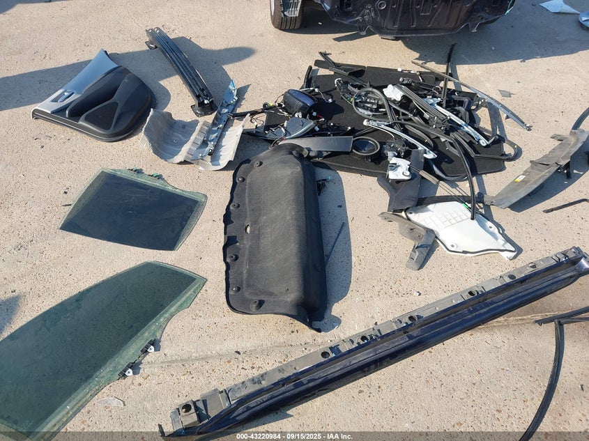 2020 TOYOTA COROLLA LE - 5YFEPRAE1LP056958