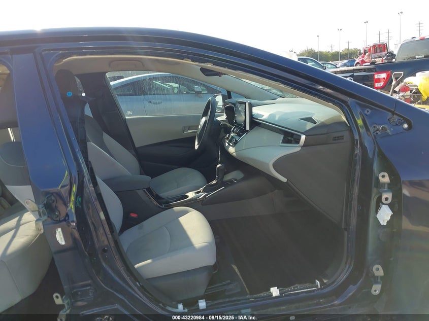 2020 TOYOTA COROLLA LE - 5YFEPRAE1LP056958