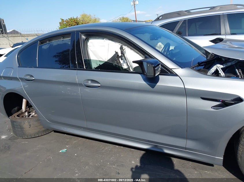 2023 BMW M5 - WBS83CH00PCL70074