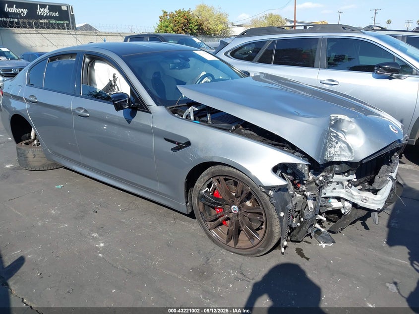 2023 BMW M5 - WBS83CH00PCL70074
