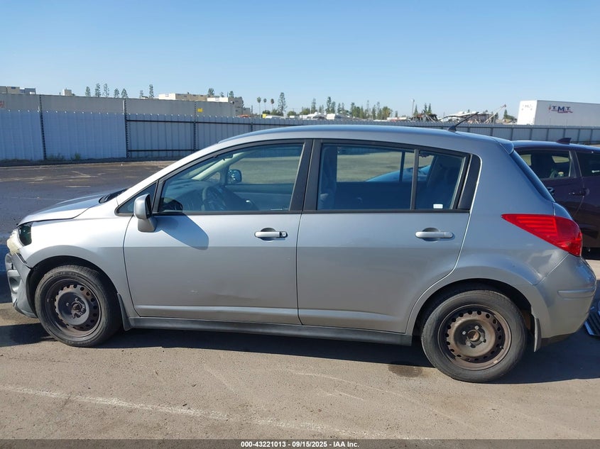 2009 Nissan Versa 1.8S VIN: 3N1BC13E09L431499 Lot: 43221013