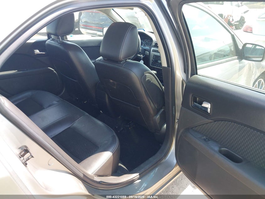 2009 Ford Fusion Se VIN: 3FAHP07Z89R116858 Lot: 43221059