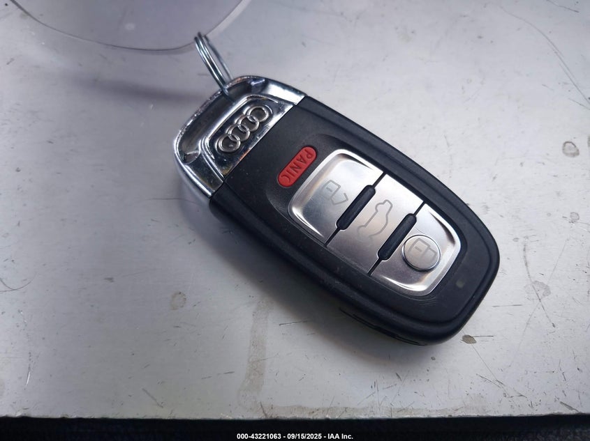 2014 AUDI A4 PREMIUM - WAUBFAFL4ENO34402