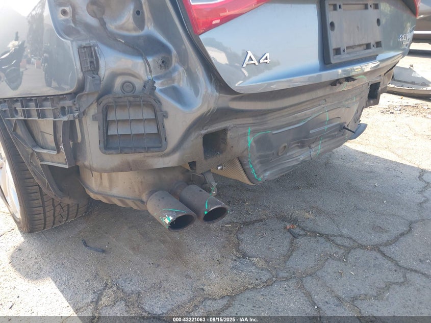 2014 AUDI A4 PREMIUM - WAUBFAFL4ENO34402