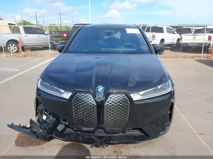 2024 BMW Ix xDrive50 VIN: WB523CF07RCN39005 Lot: 43221077