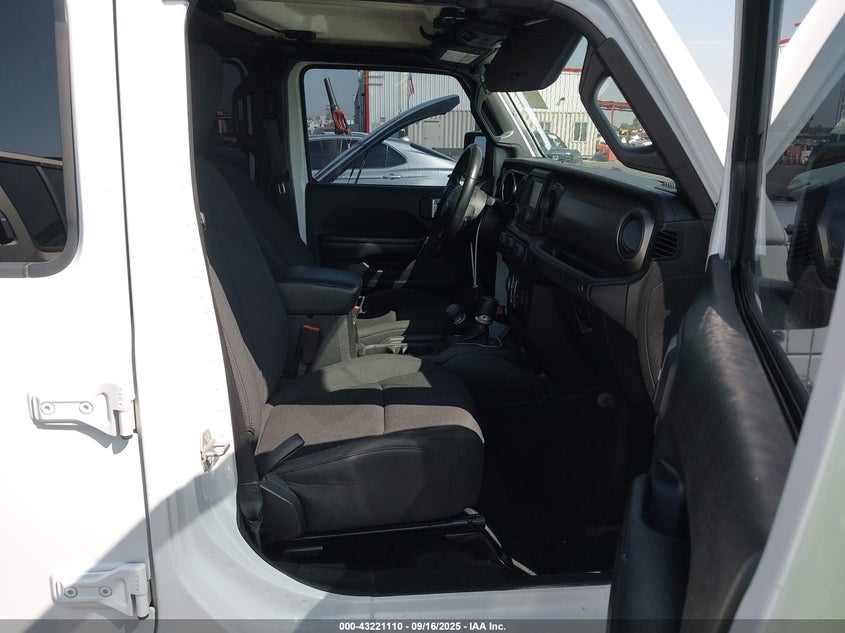 2020 JEEP WRANGLER UNLIMITED SPORT S 4X4 - 1C4HJXDG4LW338700