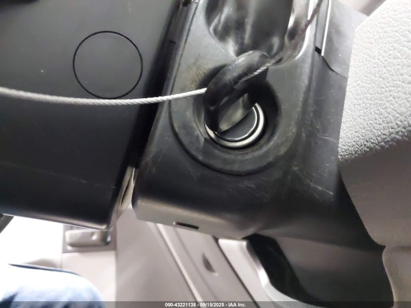 2007 Ford F-150 Fx4/Lariat/Xl/Xlt VIN: 1FTPX14VX7FA77990 Lot: 43221138