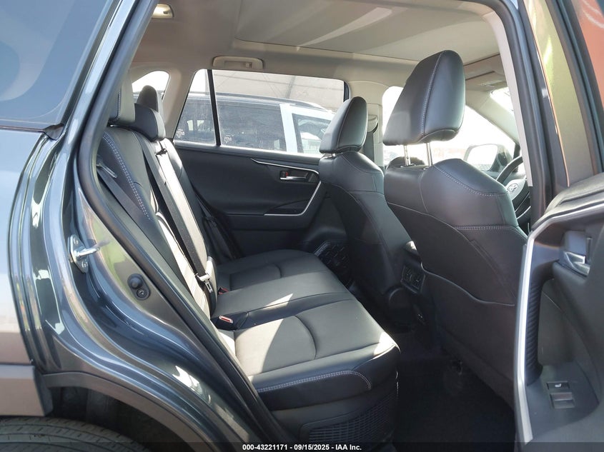 2024 TOYOTA RAV4 HYBRID LIMITED JTMD6RFV9RD136933