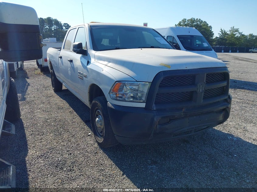 2018 RAM 2500 TRADESMAN  4X2 8' BOX - 3C6TR4HT2JG287144