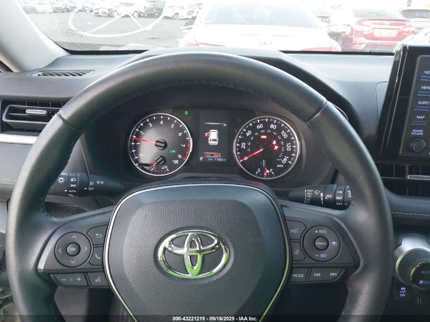 2021 Toyota Rav4 Xle Premium VIN: 2T3A1RFV0MW205702 Lot: 43221219