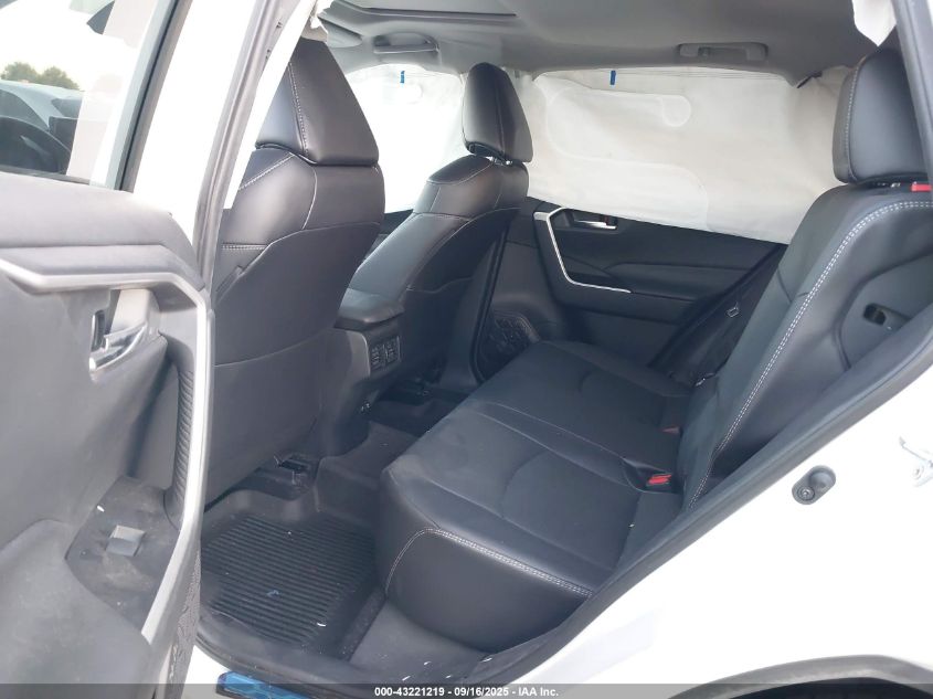 2021 Toyota Rav4 Xle Premium VIN: 2T3A1RFV0MW205702 Lot: 43221219