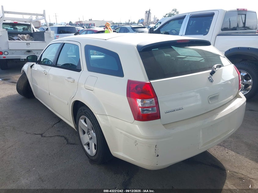 2D8FV48T15H526711 2005 DODGE MAGNUM photo no. 3
