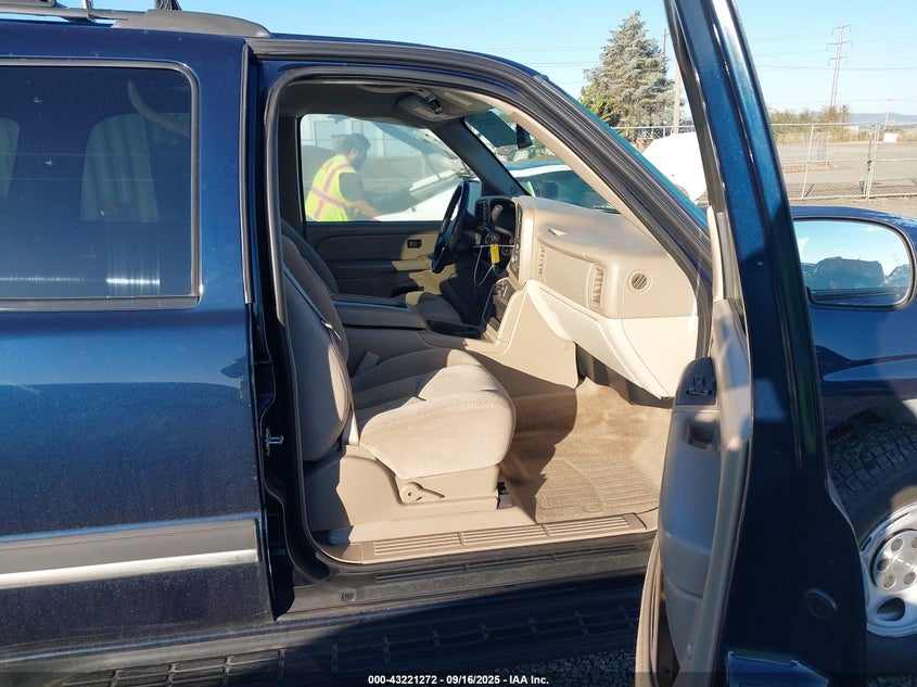 1GNEK13T45J144610 2005 CHEVROLET TAHOE photo no. 5