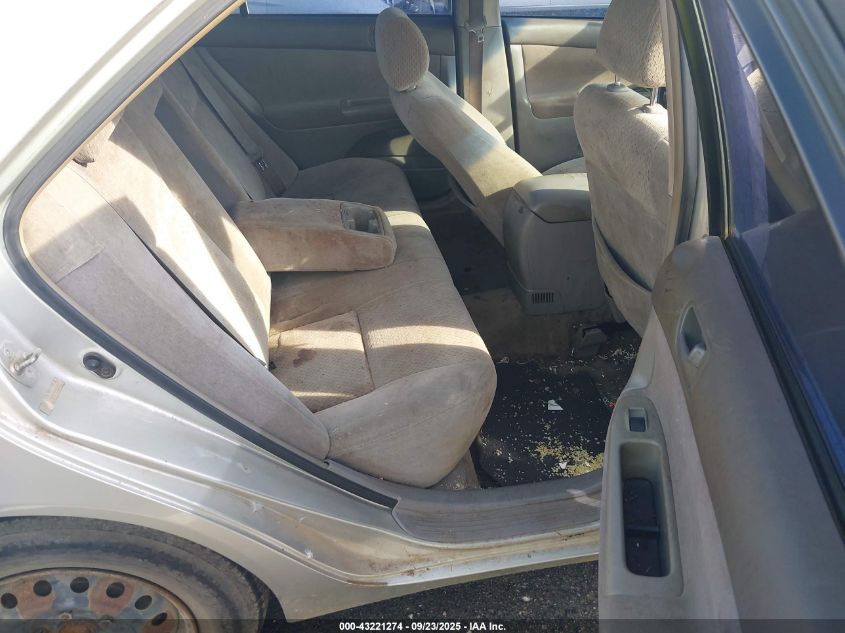 2003 Toyota Camry Le VIN: JTDBE32K830157273 Lot: 43221274