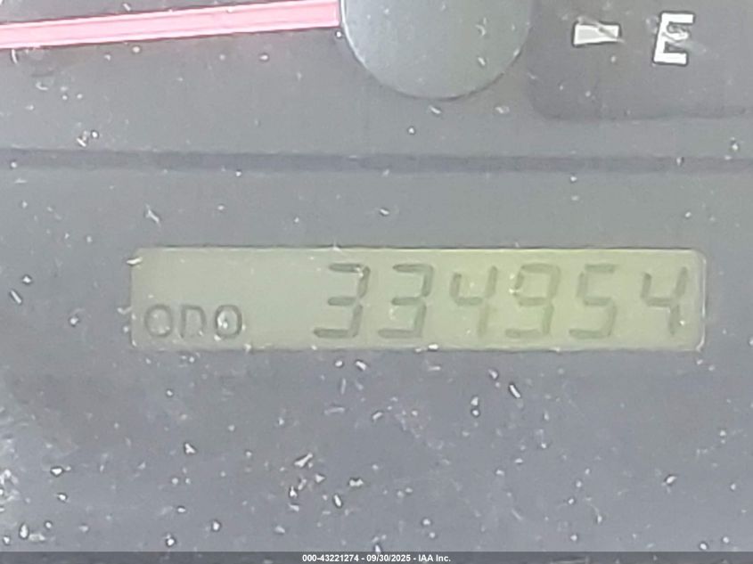 2003 Toyota Camry Le VIN: JTDBE32K830157273 Lot: 43221274