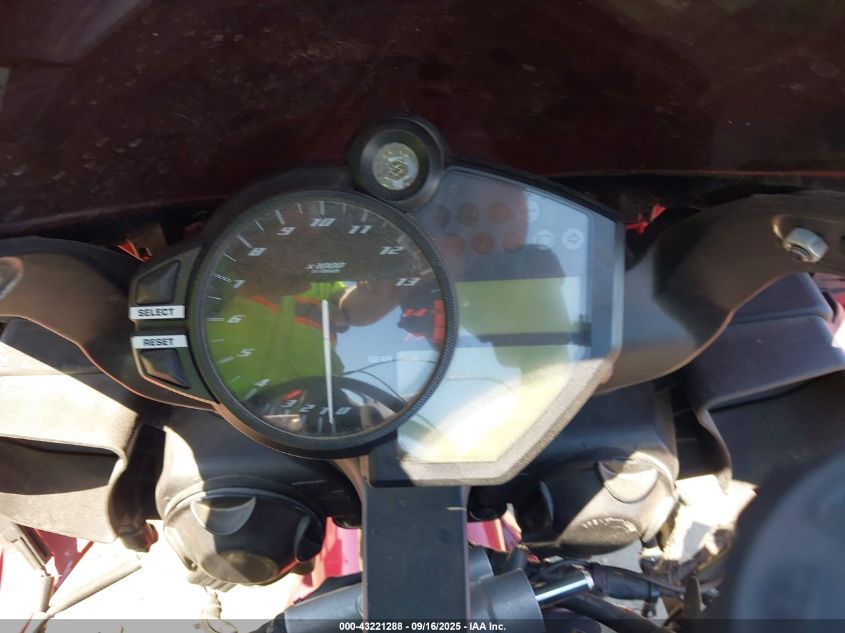 2009 Yamaha Yzfr1 VIN: JYARN23E79A004710 Lot: 43221288