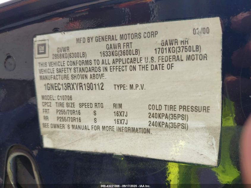 2000 Chevrolet Tahoe Limited VIN: 1GNEC13RXYR190112 Lot: 43221386