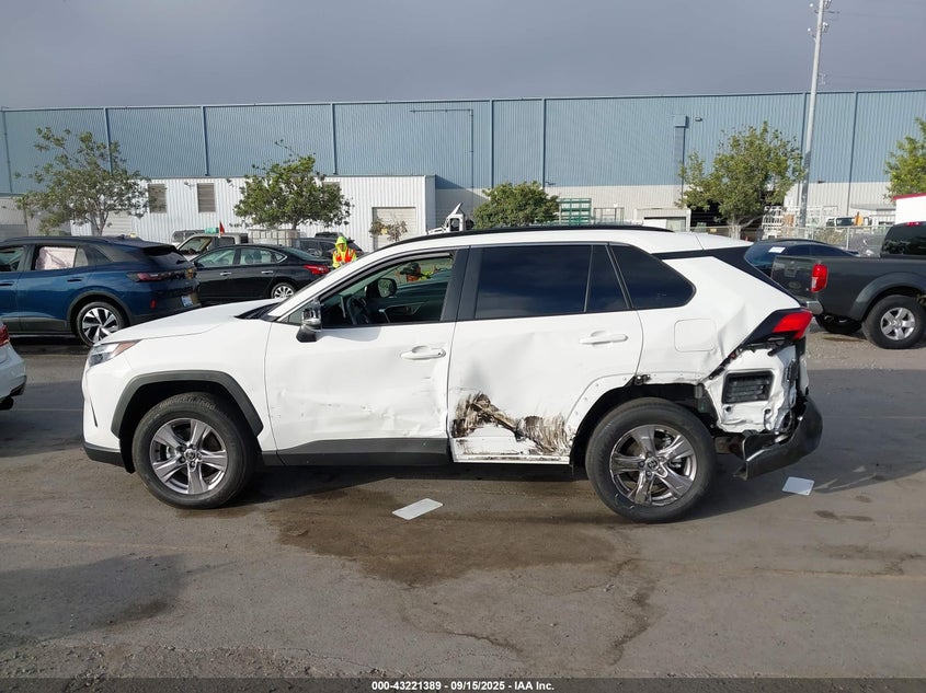 2025 TOYOTA RAV4 HYBRID LE JTMMWRFV8SD317298