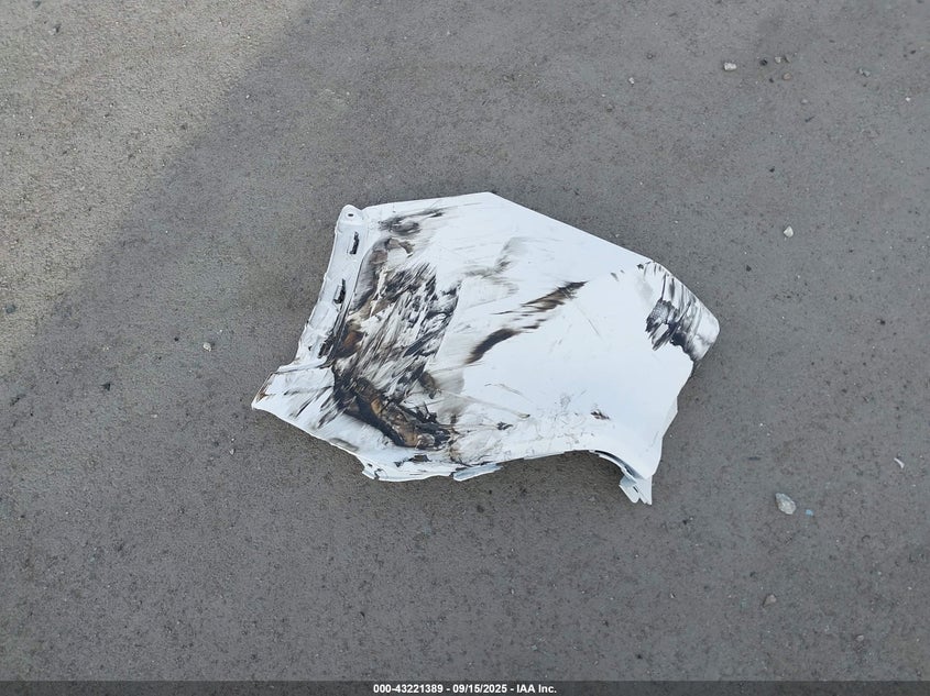 2025 TOYOTA RAV4 HYBRID LE JTMMWRFV8SD317298