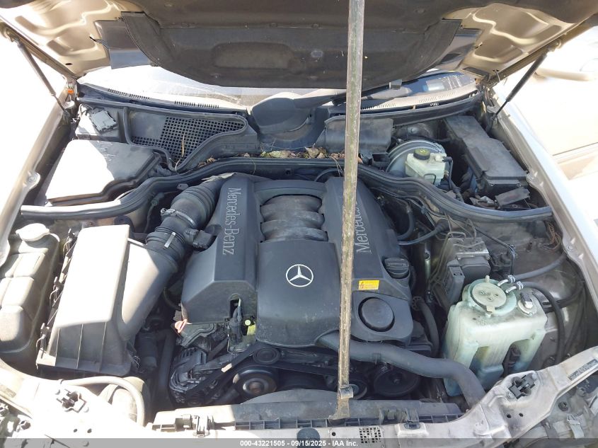 2001 Mercedes-Benz E 320 VIN: WDBJF65J61B369635 Lot: 43221505