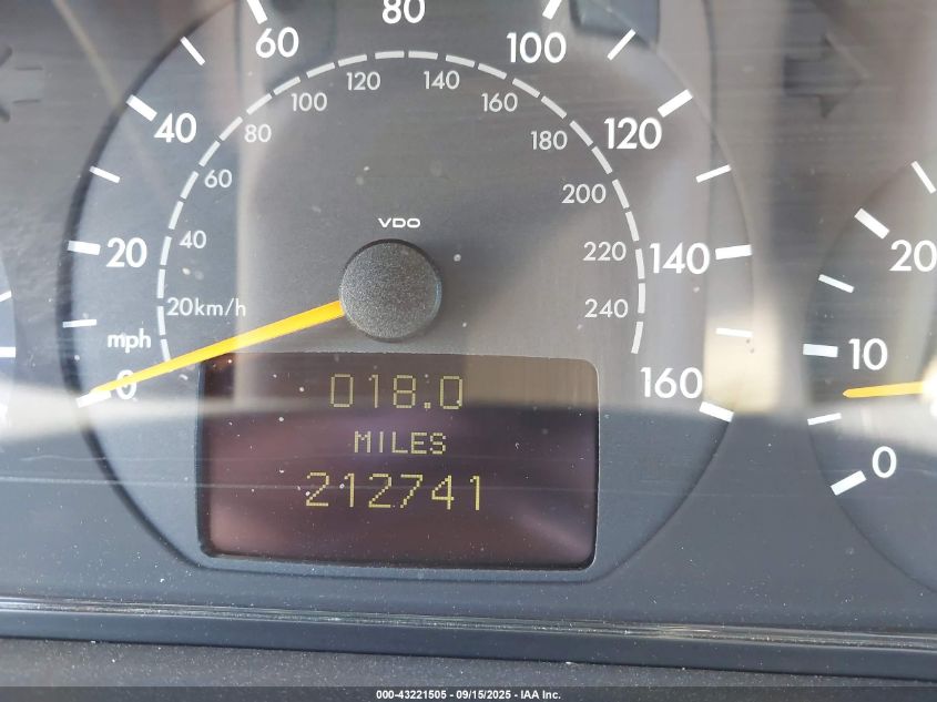 2001 Mercedes-Benz E 320 VIN: WDBJF65J61B369635 Lot: 43221505