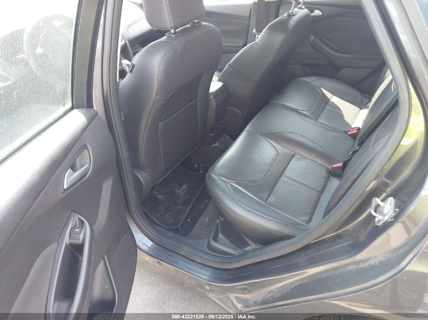 2015 Ford Focus Se VIN: 1FADP3K27FL283135 Lot: 43221526