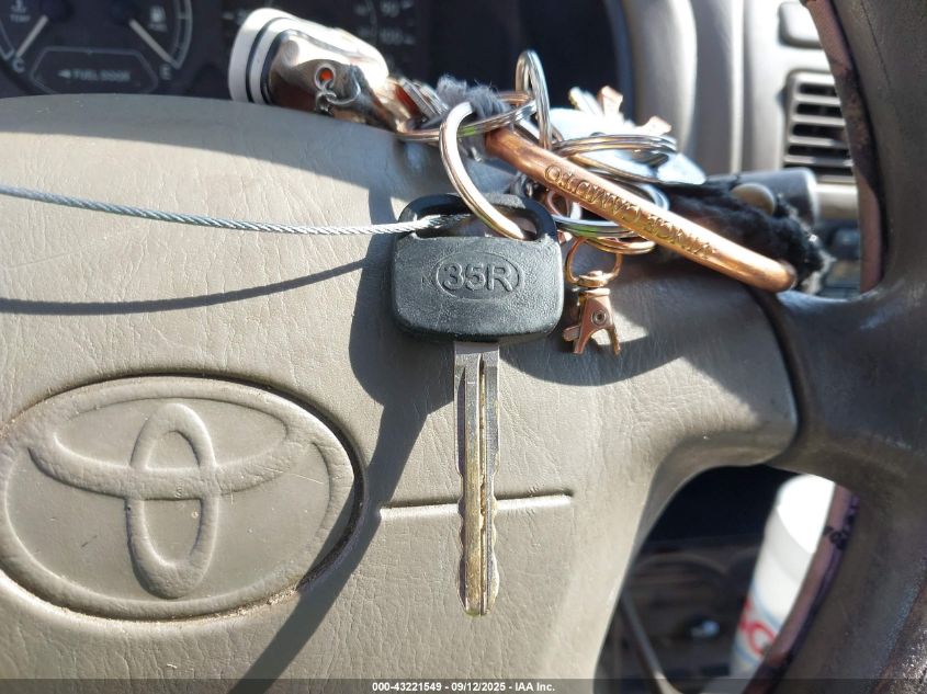 2000 Toyota Corolla Ve VIN: 1NXBR12E4YZ305823 Lot: 43221549