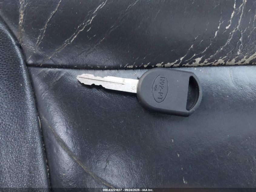 2011 Ford Focus Ses VIN: 1FAHP3GN2BW108045 Lot: 43221637