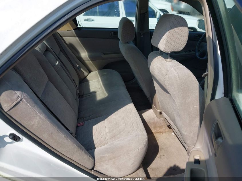 2003 Toyota Camry Le VIN: 4T1BE32KX3U145582 Lot: 43221646