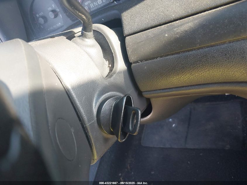 2003 Ford Crown Victoria Police VIN: 2FAFP71W43X157494 Lot: 43221667