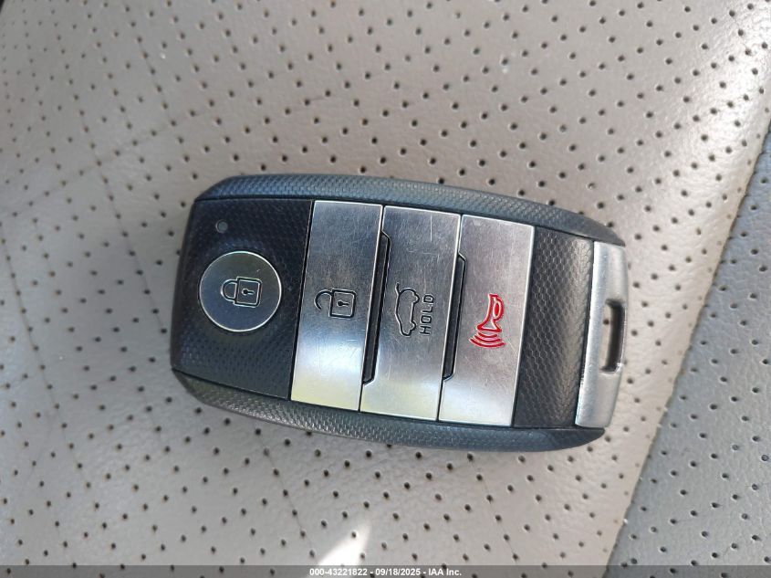 2017 Kia Sorento 2.0T Ex VIN: 5XYPH4A11HG332525 Lot: 43221822