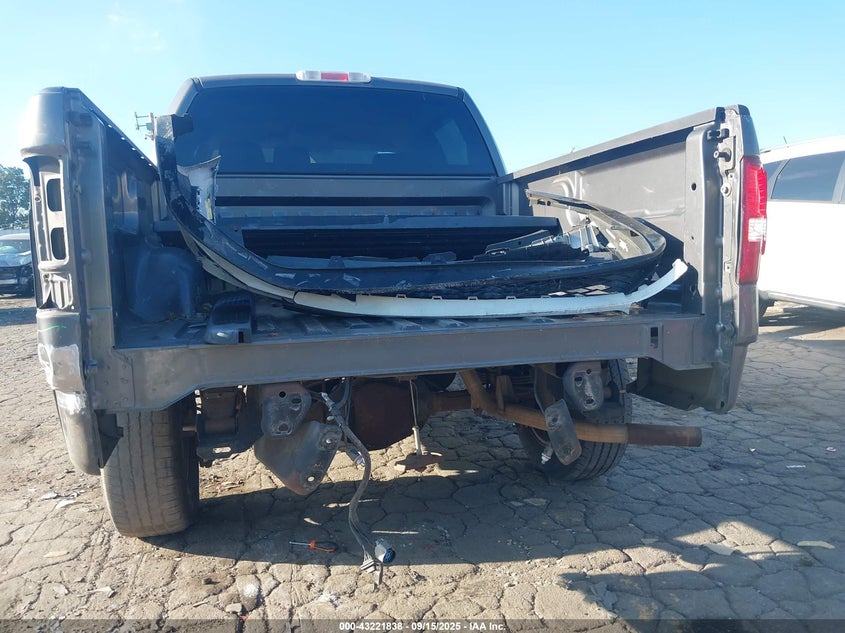 2005 Ford F-150 Lariat/Xlt VIN: 1FTPW12545FA75347 Lot: 43221838