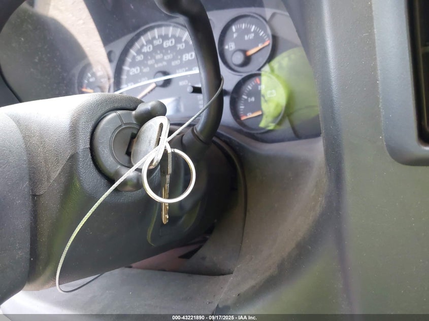 2006 Chevrolet Express Work Van VIN: 1GCGG29V161238317 Lot: 43221890