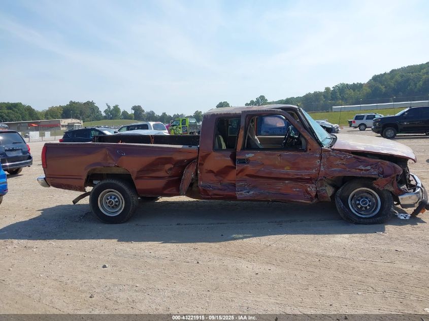 1998 GMC Sierra 2500 Sl VIN: 1GTGC29J8WE514073 Lot: 43221915