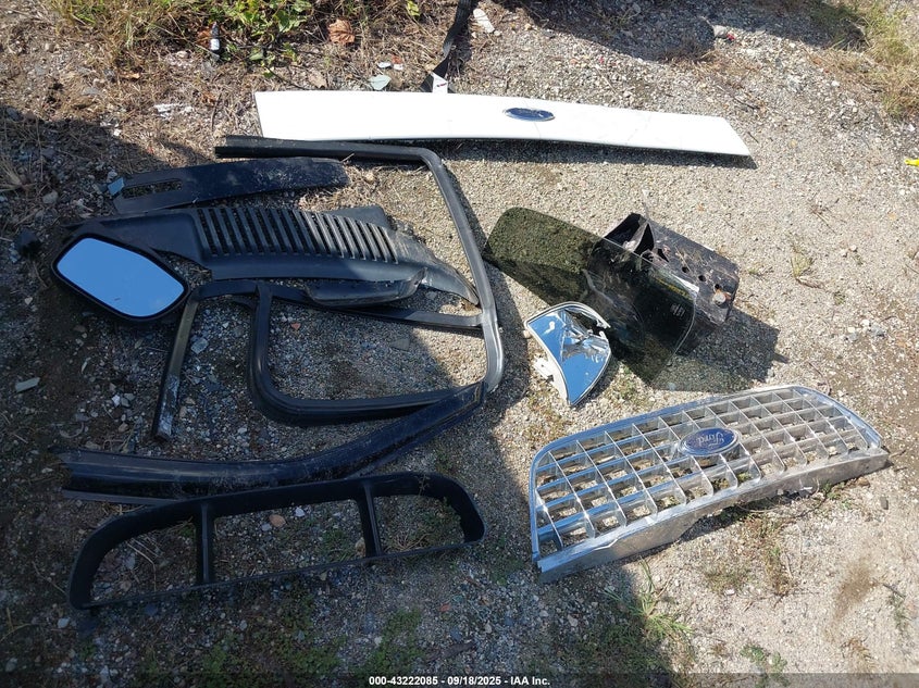 2004 Ford Explorer Nbx/Xlt VIN: 1FMZU73K14ZA69780 Lot: 43222085