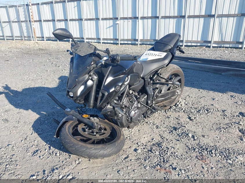 2024 Yamaha Mt07 black null gasoline JYARM32E3RA008991 photo #3