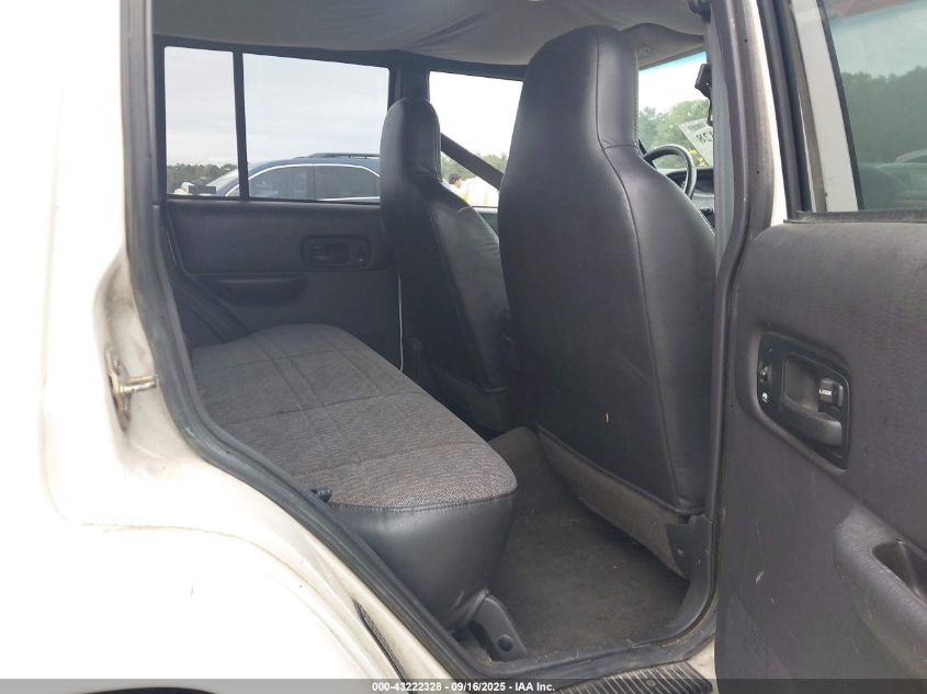 2001 Jeep Cherokee Sport VIN: 1J4FT48S11L535766 Lot: 43222328