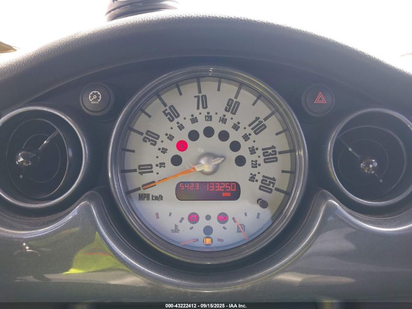 2004 Mini Cooper S VIN: WMWRE33444TD89299 Lot: 43222412