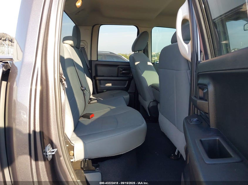 2018 Ram 1500 Express 4X4 6'4 Box VIN: 1C6RR7FT4JS327750 Lot: 43222418