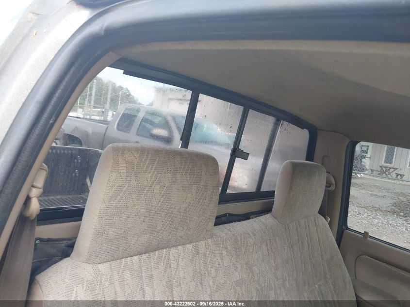 2002 Toyota Tacoma VIN: 5TEPM62N92Z033273 Lot: 43222602