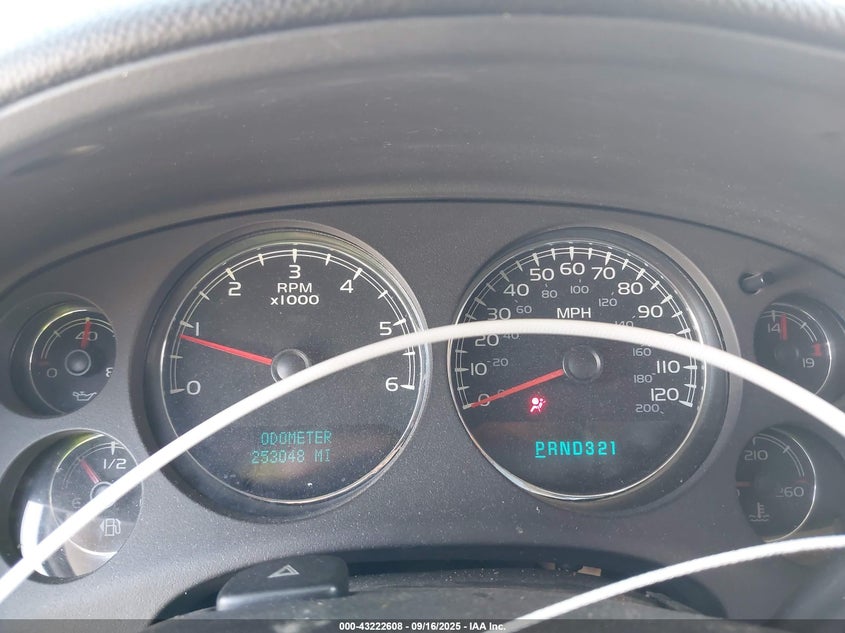 2007 Chevrolet Suburban 1500 Ls VIN: 1GNFC16J87J253196 Lot: 43222608