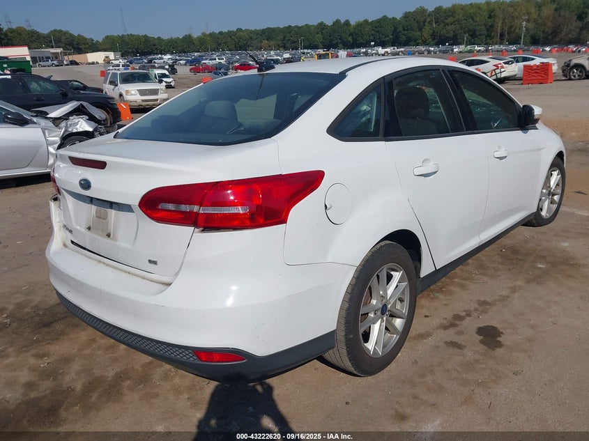 2016 FORD FOCUS SE - 1FADP3F22GL318465
