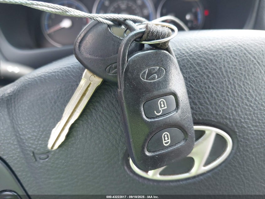 2009 Hyundai Santa Fe Limited VIN: 5NMSH13E59H266660 Lot: 43222817