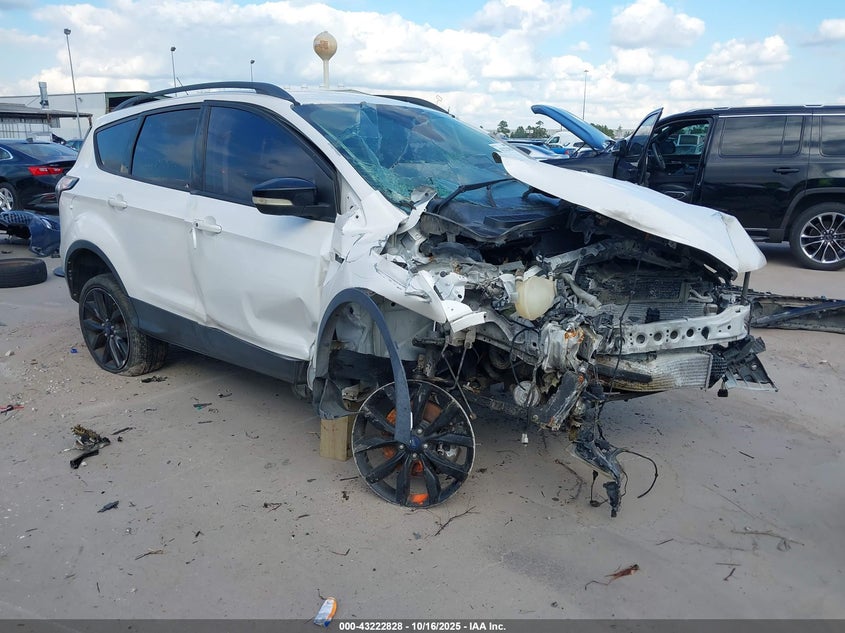 FORD ESCAPE TITANIUM