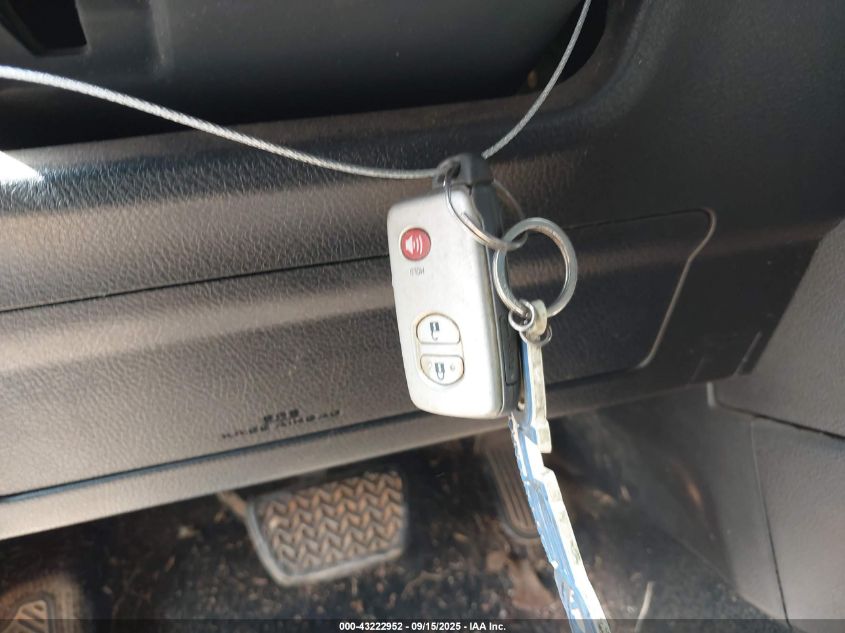 2010 Toyota 4Runner Limited V6 VIN: JTEZU5JR9A5002528 Lot: 43222952